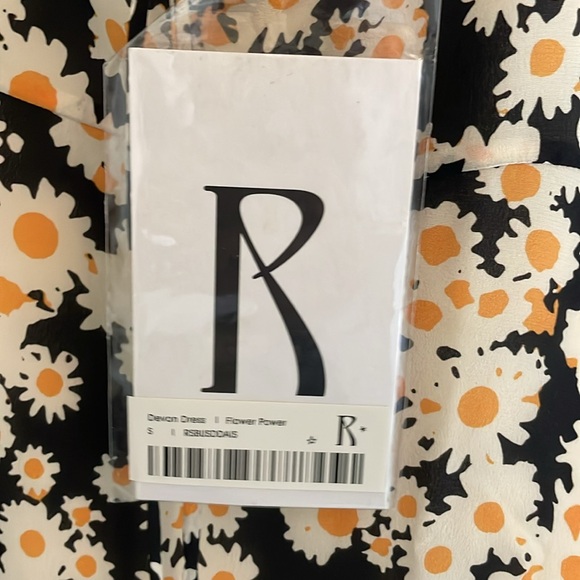 Realisation Par | the Devon Dress in| Flower Power - Picture 9 of 10